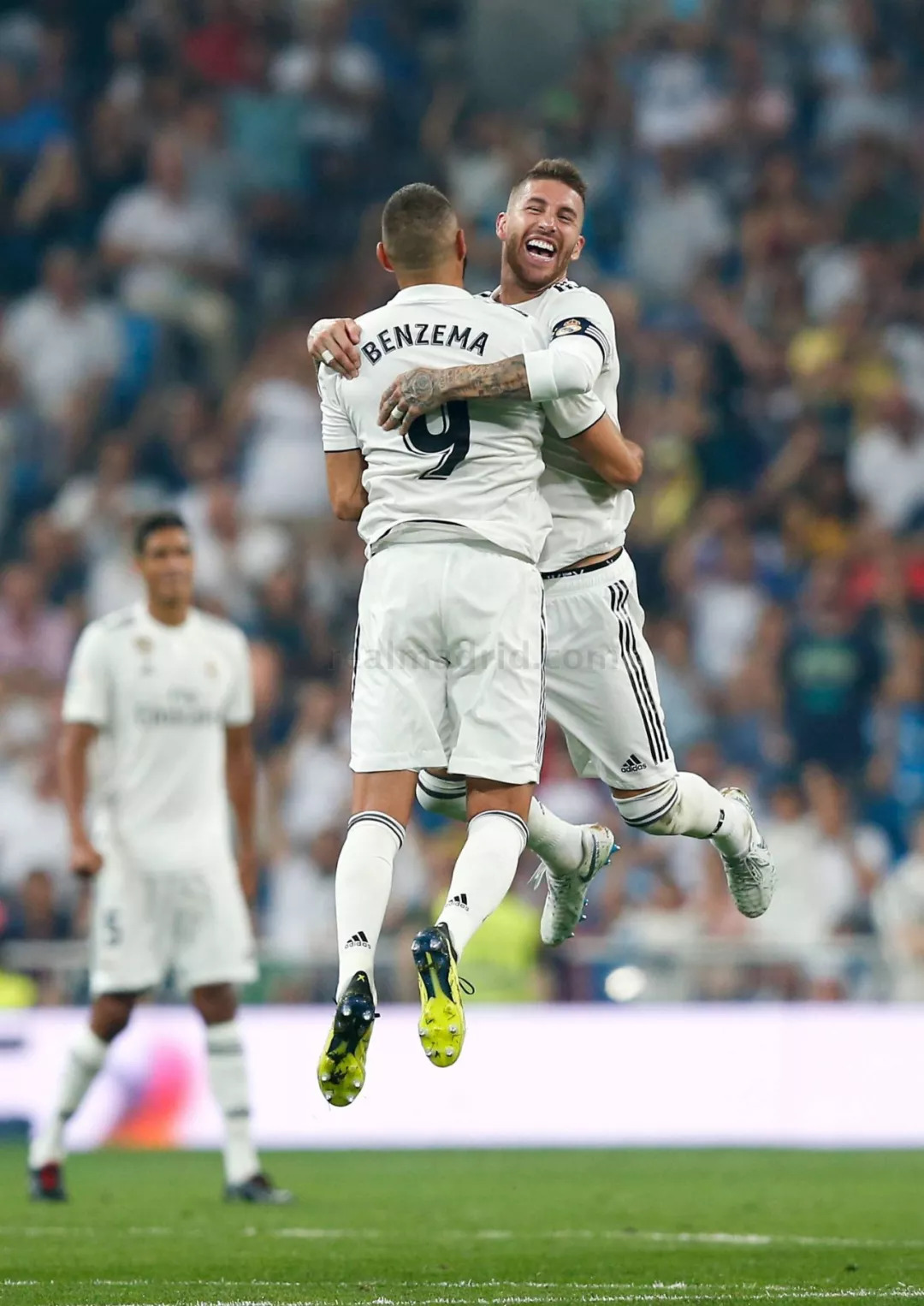 也为我们呈 也为我们呈